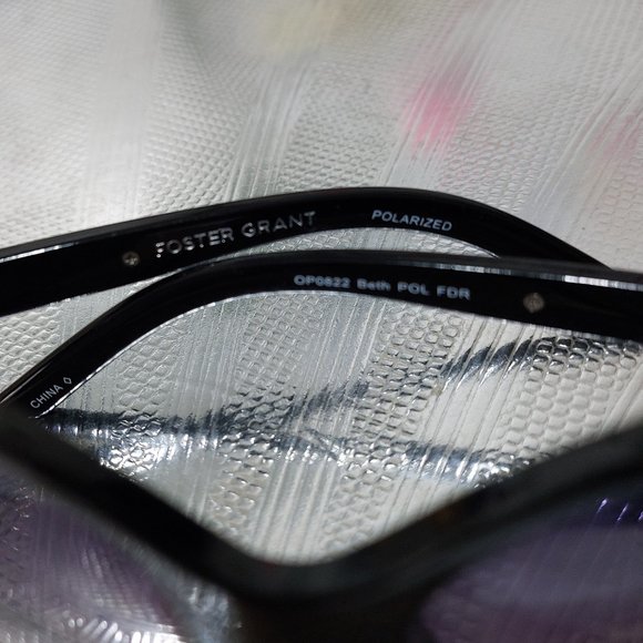 Polarized Foster Grant Sunglasses OP0822 Summer Shades - Picture 8 of 10